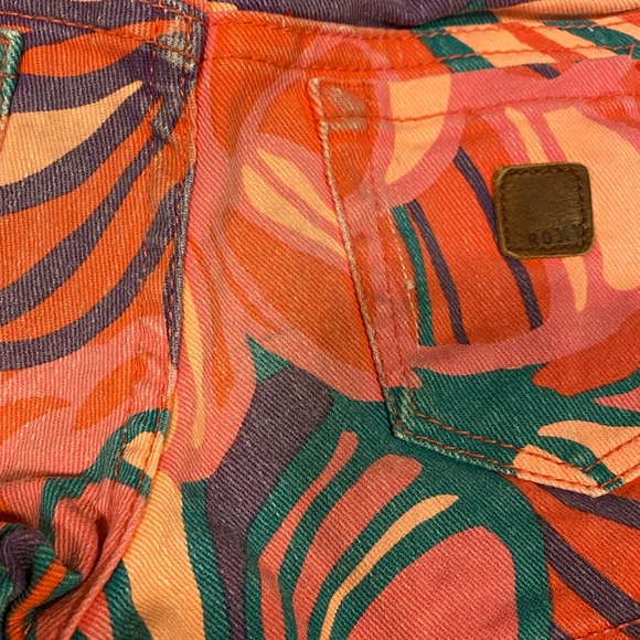 Roxy Teenie Wahine Sz 5 Shorts - Picture 4 of 4